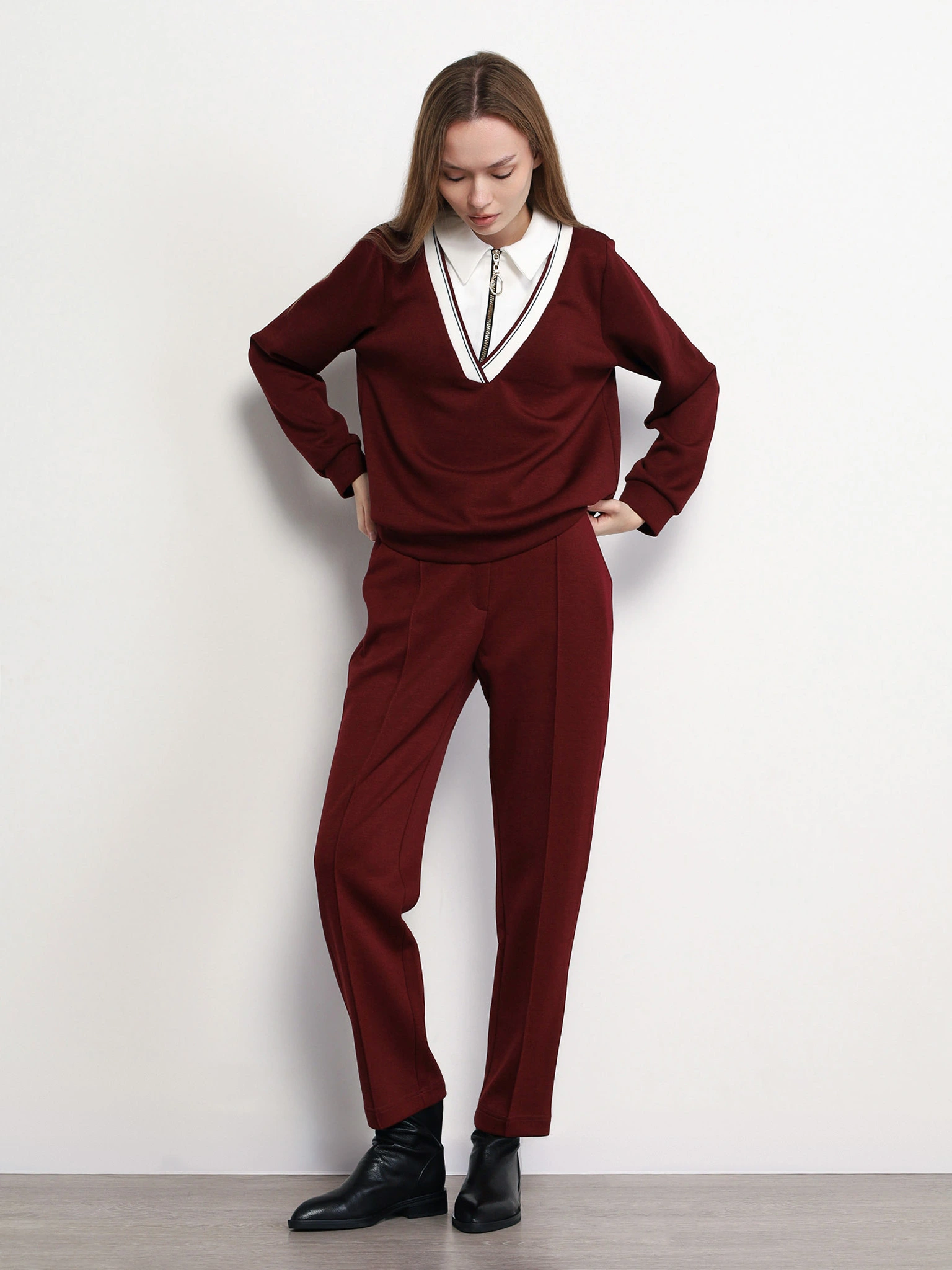 Джемпер бордового цвета прямого кроя